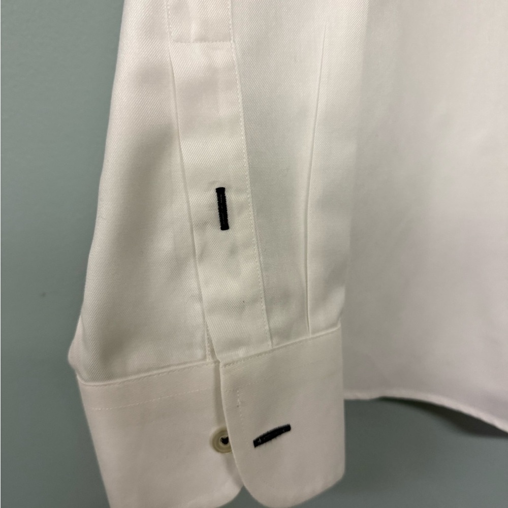 UNTUCKit White Men's Dress Shirt - Long Sleeve Button Front XL - Picture 3 of 4